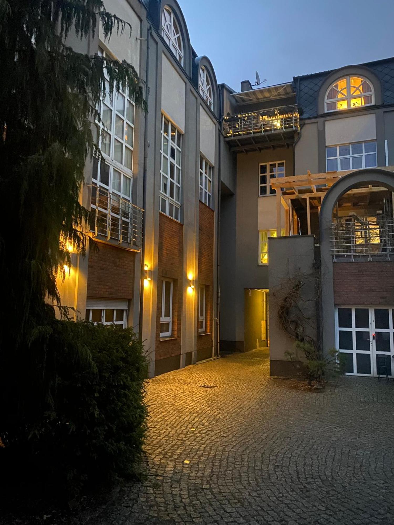 Piekarnia Apartamenty Manufaktura, Parking, Dostep Na Kod, Klima, 1-3 Pokoje, Prywatna Kamienica Lodz  Exterior photo